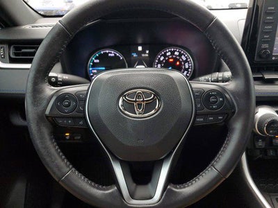 2022 Toyota RAV4 Hybrid SE