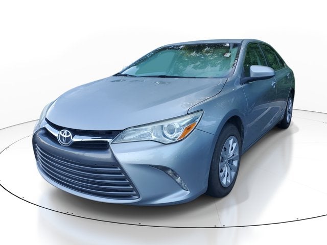 2016 Toyota Camry XLE