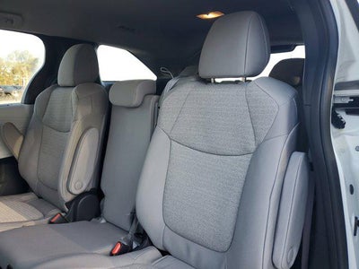 2025 Toyota Sienna LE