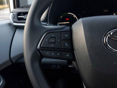 2025 Toyota Sienna LE