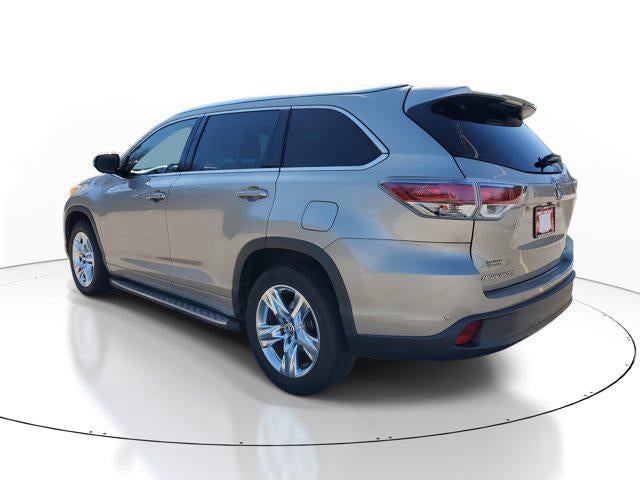 2016 Toyota Highlander Base