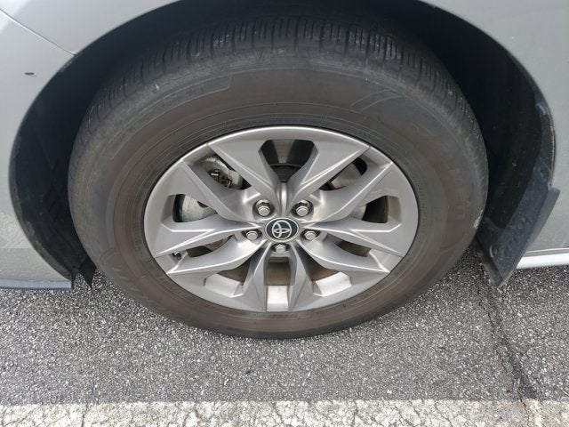 2022 Toyota Sienna XLE