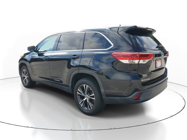 2019 Toyota Highlander LE