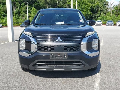 2022 Mitsubishi Outlander ES
