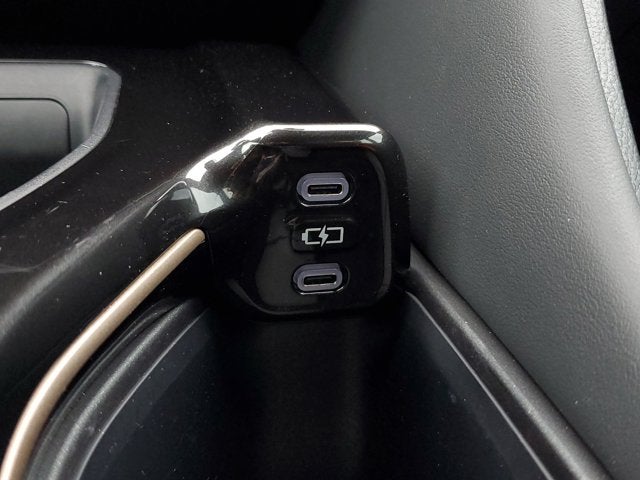 2025 Toyota Crown Signia Limited