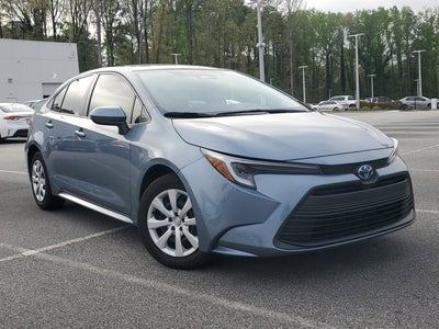 2025 Toyota Corolla Hybrid LE