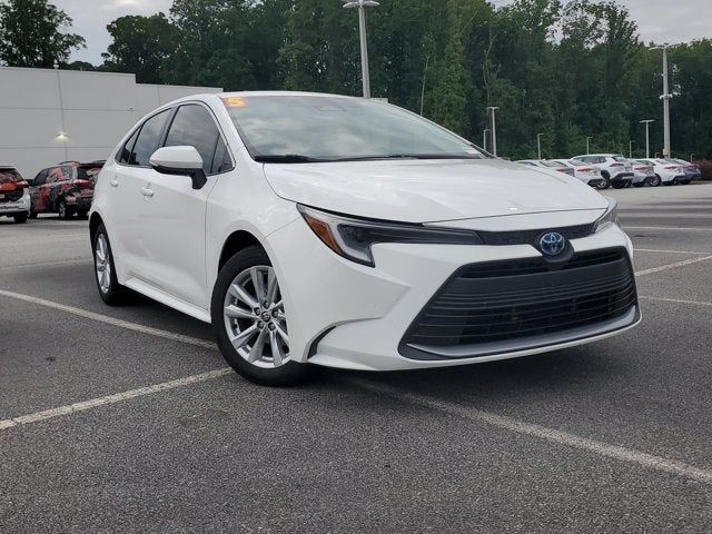 2025 Toyota Corolla Hybrid LE