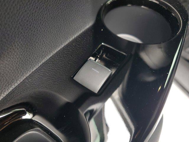 2025 Toyota Corolla Hatchback XSE