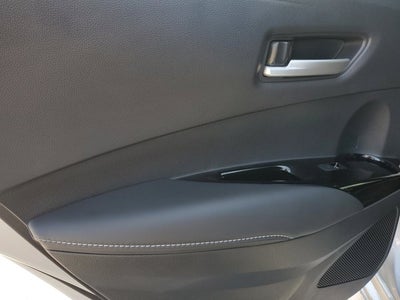 2025 Toyota Corolla Hatchback SE