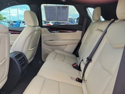 2017 Cadillac XT5 Luxury FWD