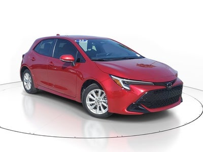 2025 Toyota Corolla Hatchback SE