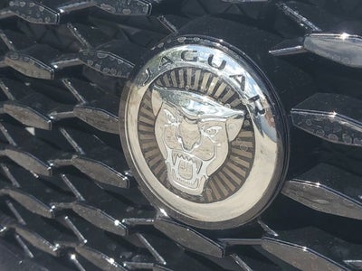 2024 Jaguar XF R-Dynamic SE