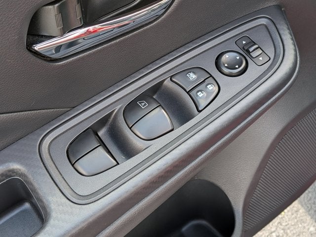 2024 Nissan Versa 1.6 SV