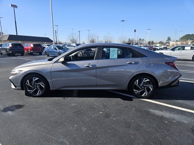 2024 Hyundai Elantra Limited