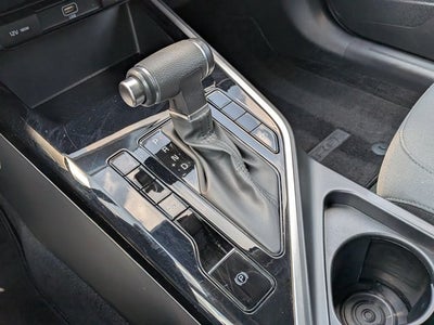 2025 Kia Niro LX