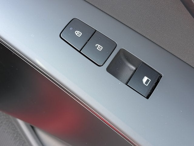 2025 Kia Niro LX
