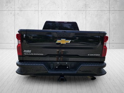 2023 Chevrolet Silverado 2500HD Custom