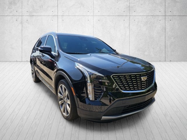 2023 Cadillac XT4 AWD Premium Luxury