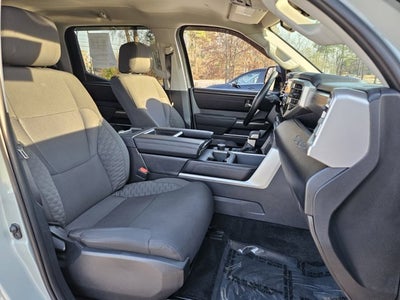 2024 Toyota Tundra 2WD SR5