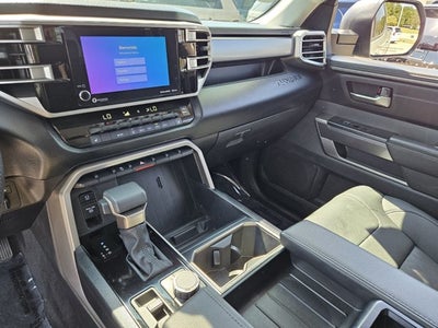 2024 Toyota Tundra 4WD SR5