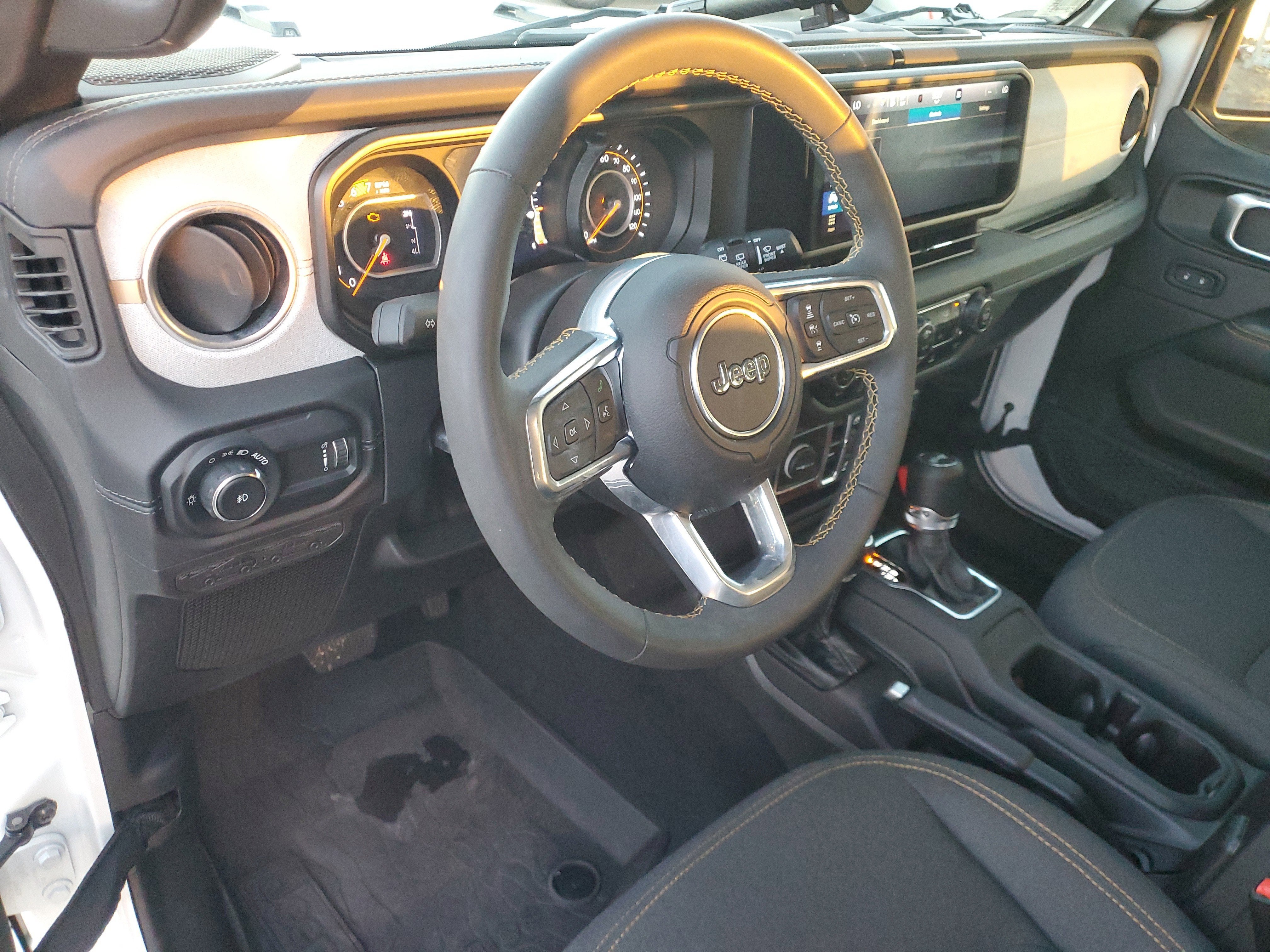 2024 Jeep Wrangler Sahara