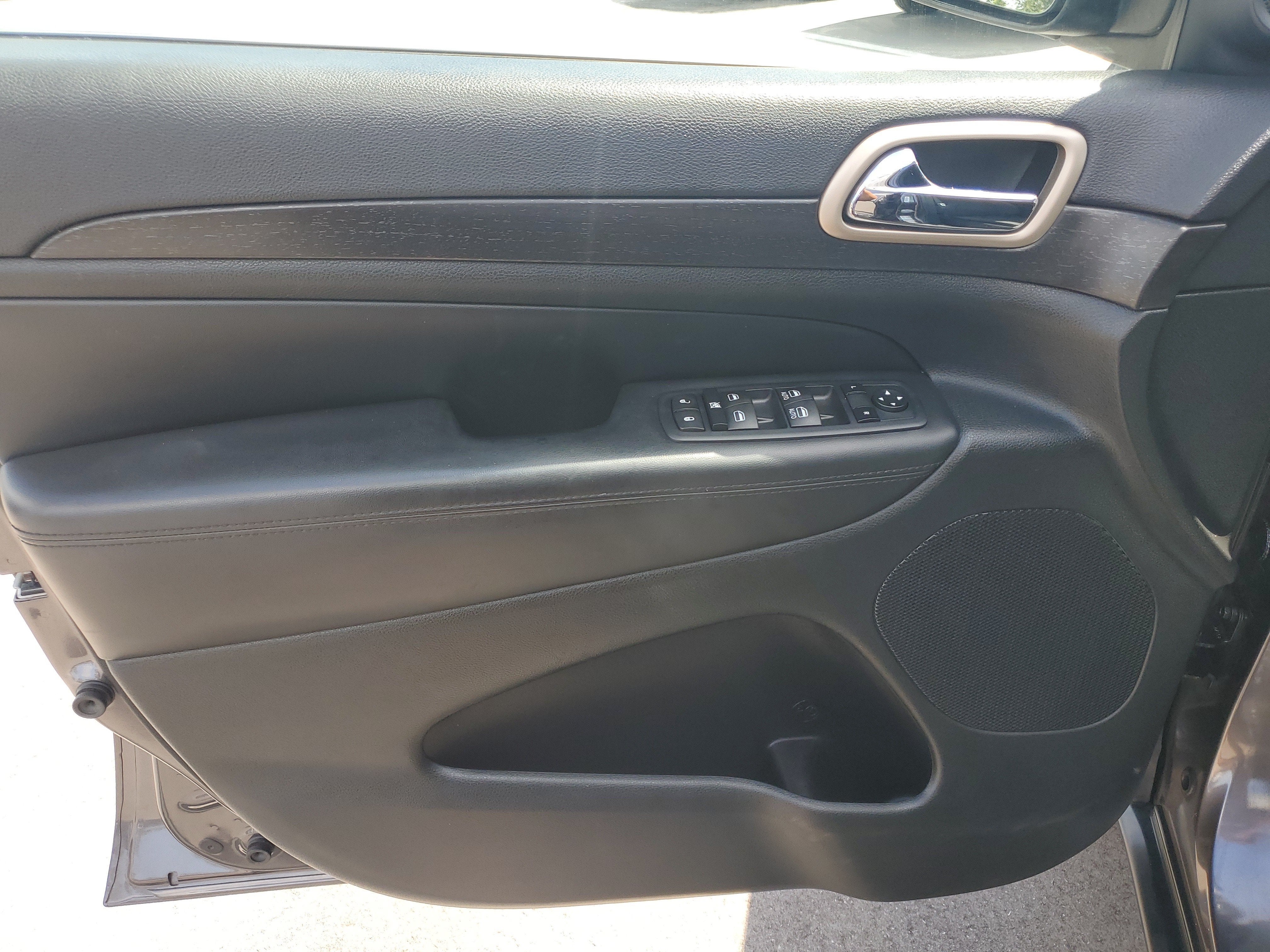 2015 Jeep Grand Cherokee Laredo