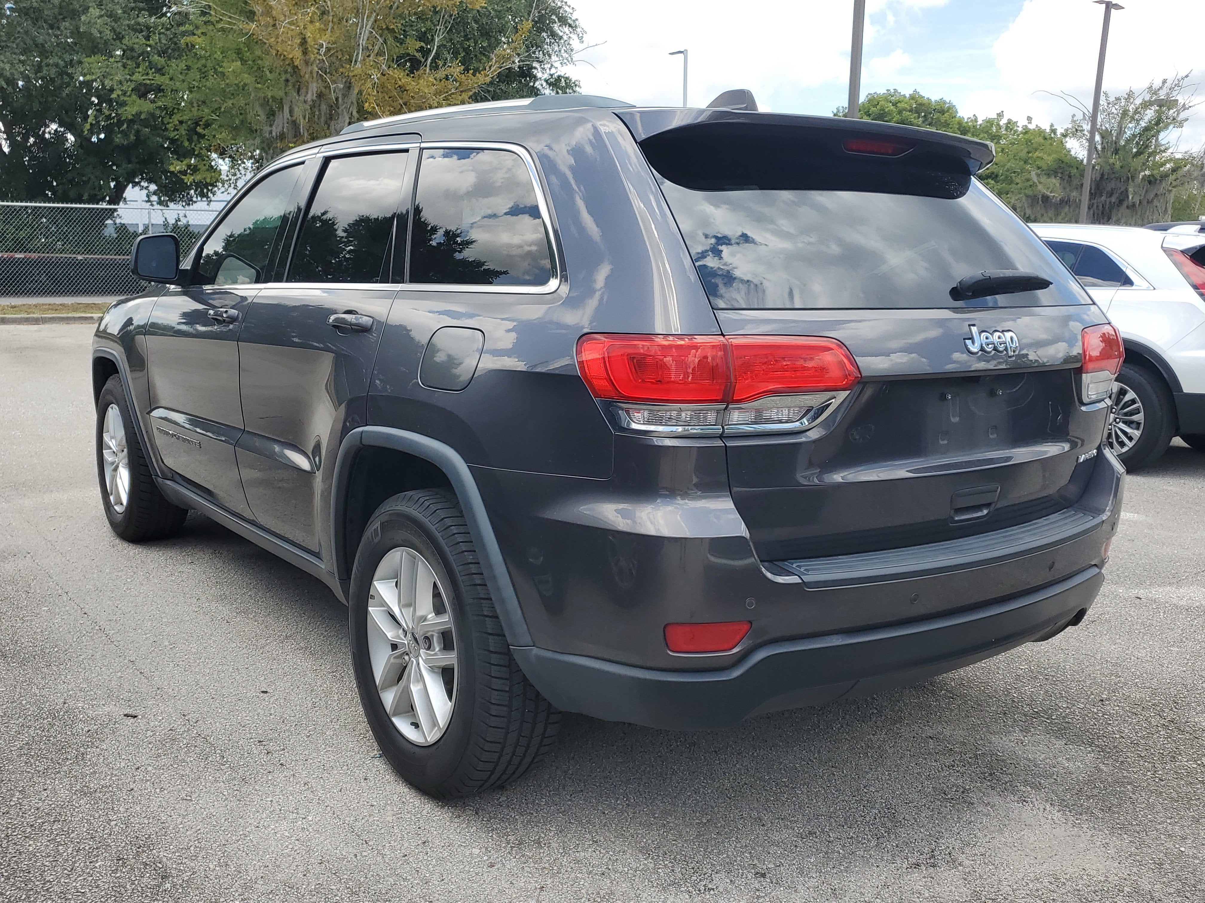 2018 Jeep Grand Cherokee Laredo E