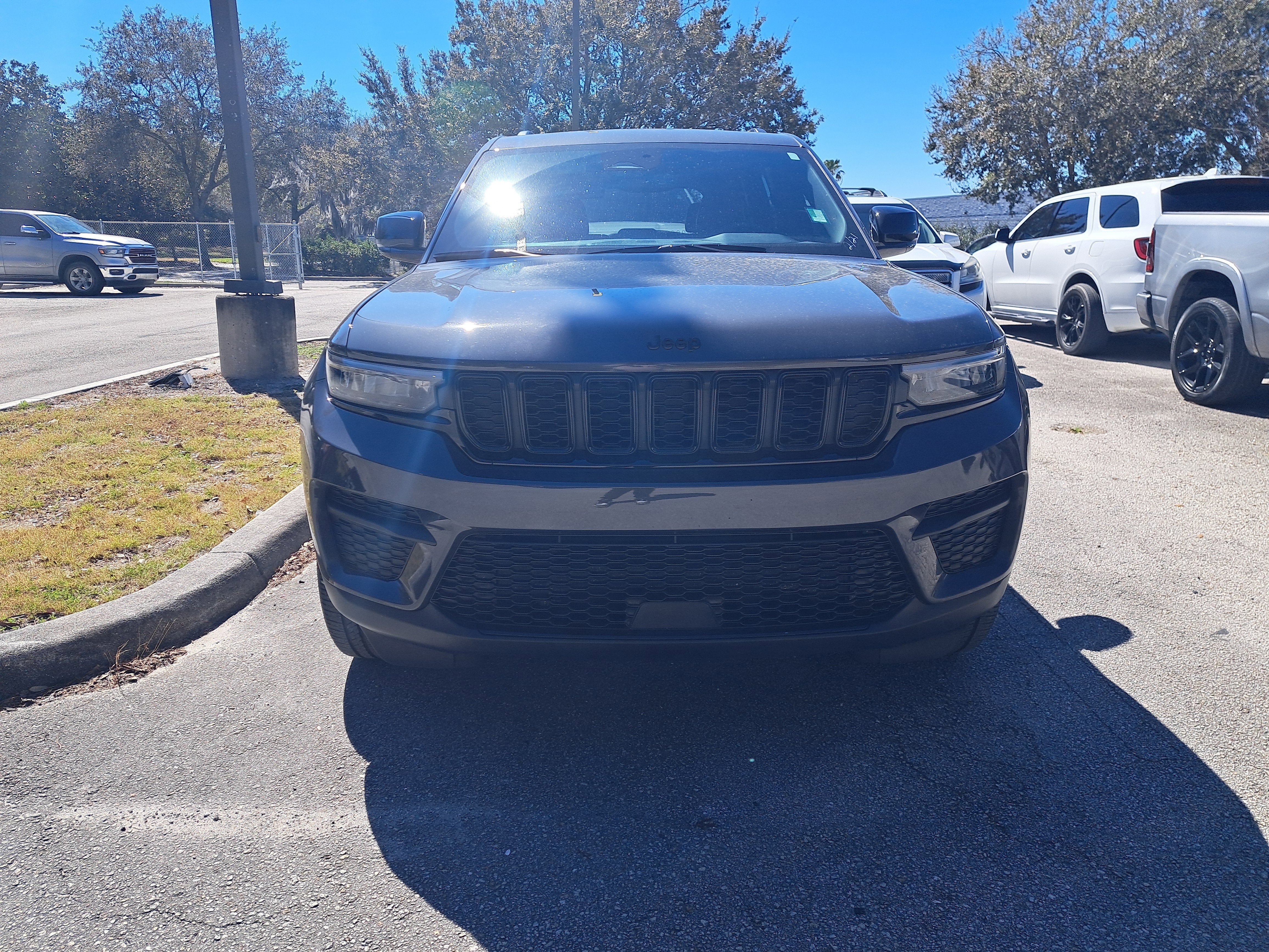 2023 Jeep Grand Cherokee Altitude