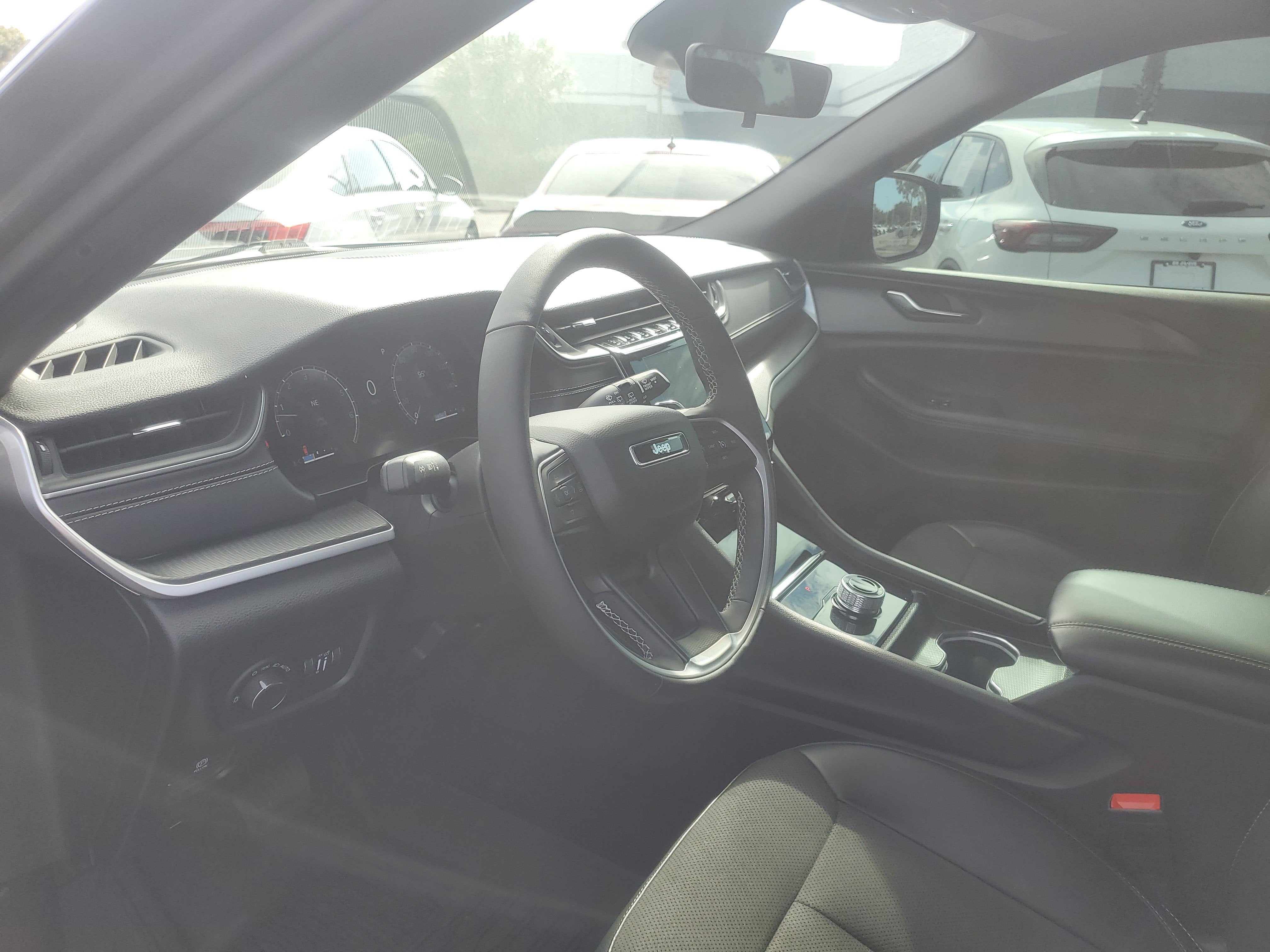 2025 Jeep Grand Cherokee L Altitude X