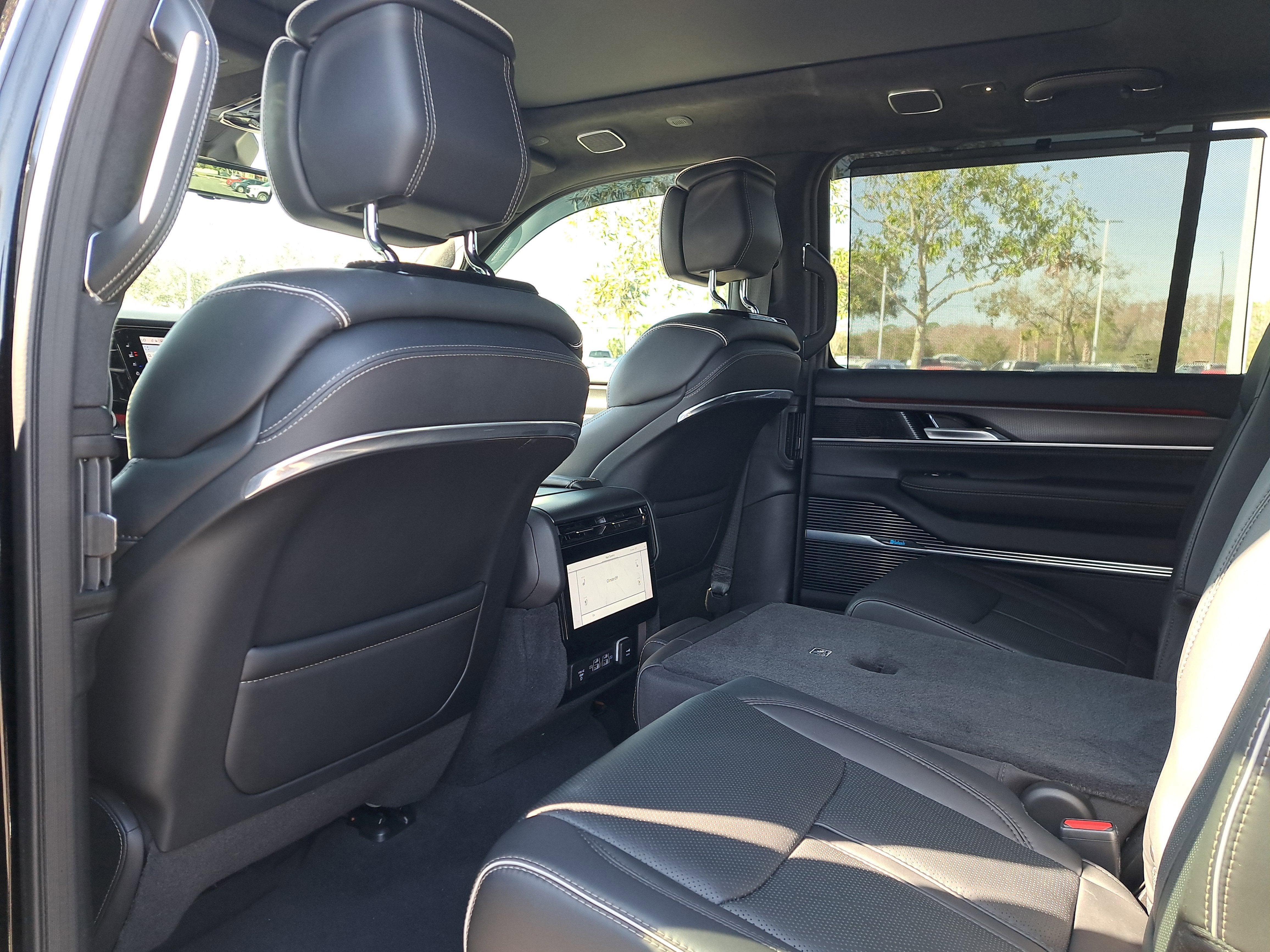 2024 Jeep Grand Wagoneer L Series II