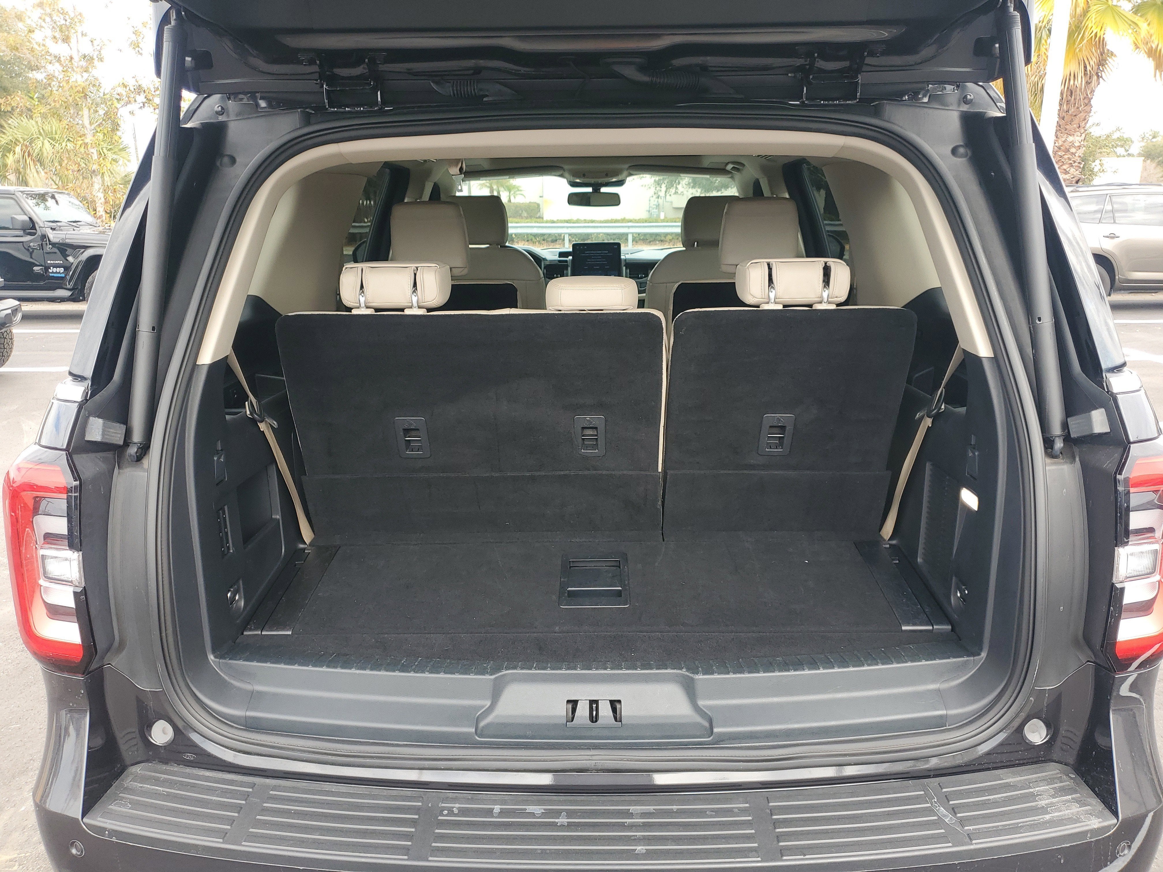 2023 Ford Expedition Platinum