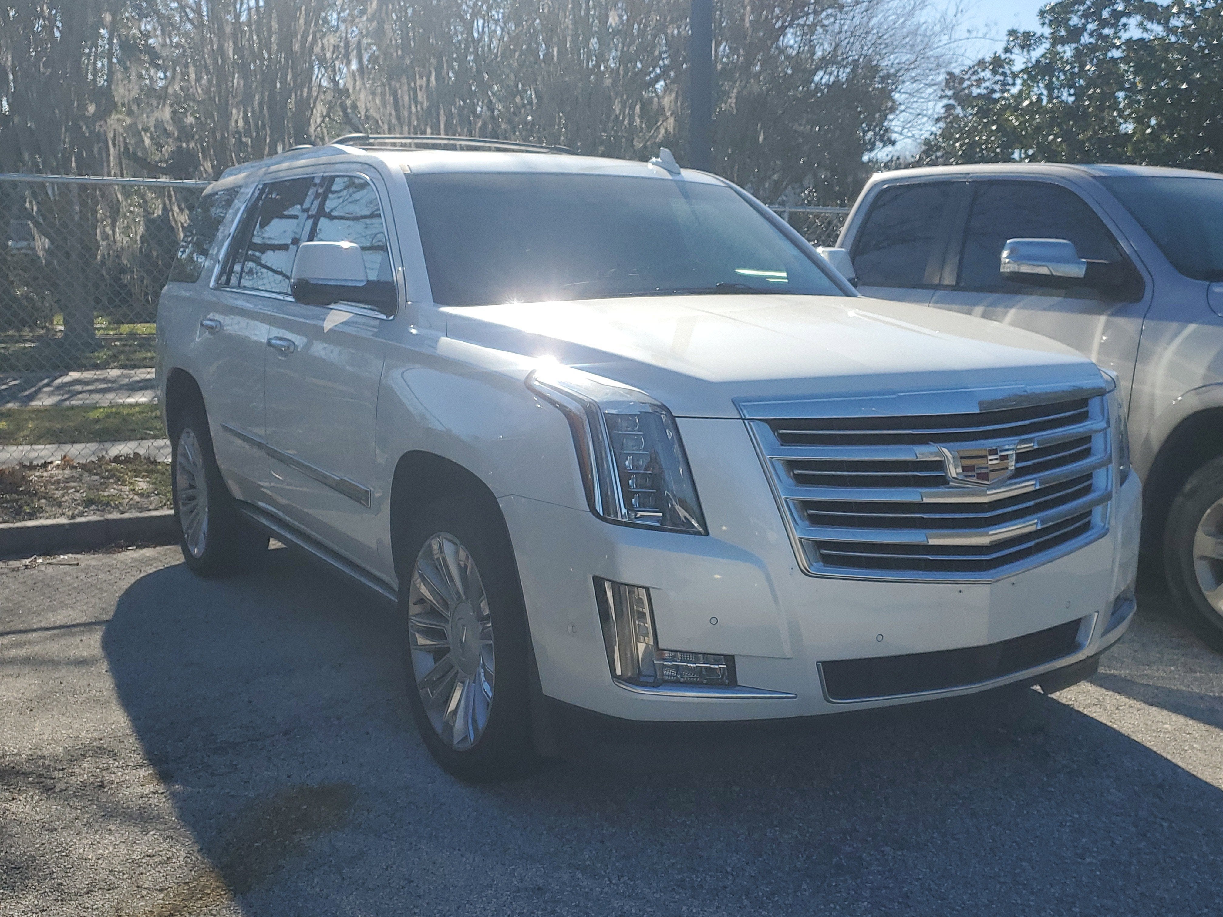 2017 Cadillac Escalade Platinum