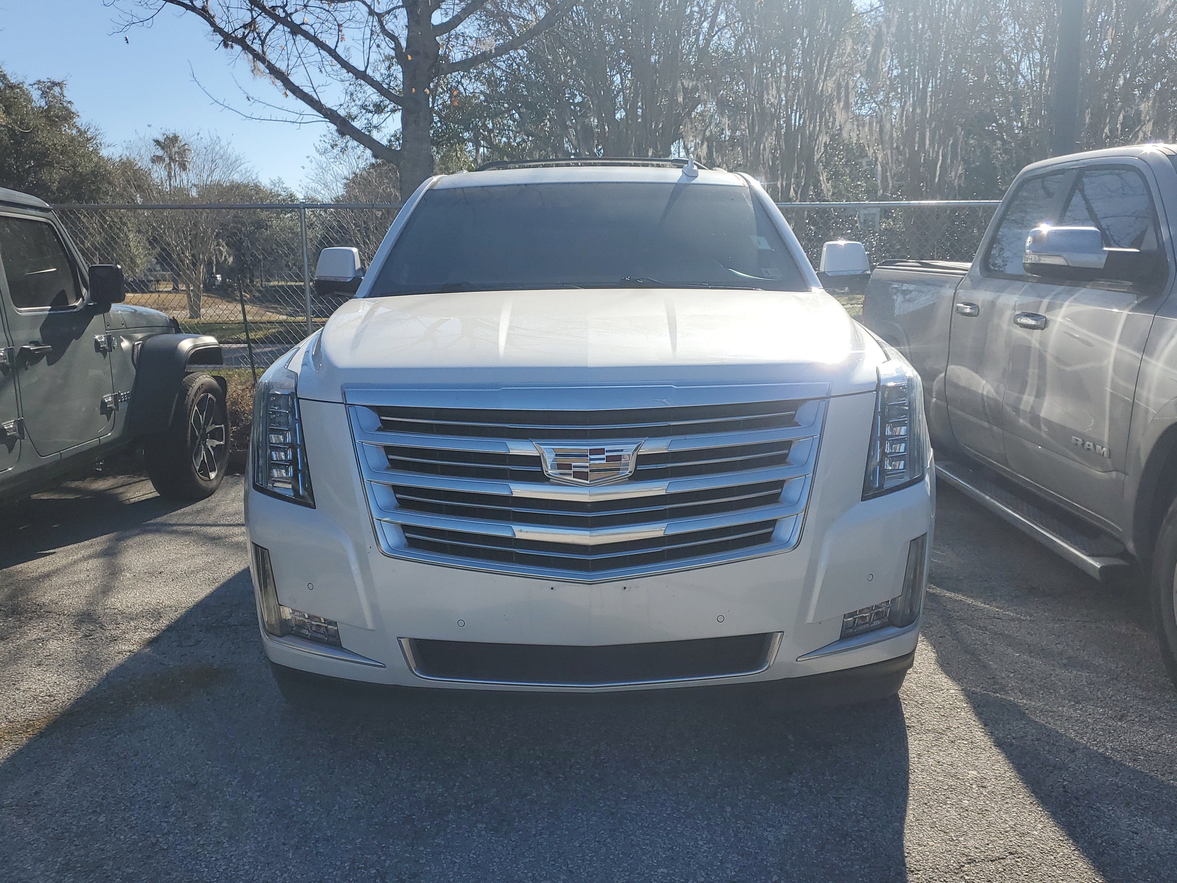 2017 Cadillac Escalade Platinum