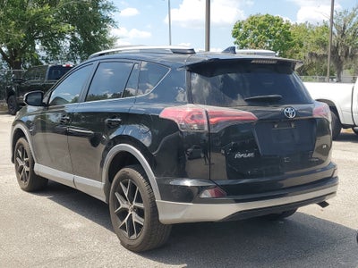 2018 Toyota RAV4 SE