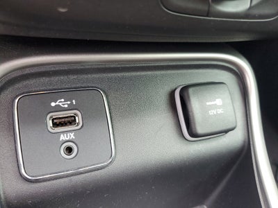 2020 Jeep Compass Latitude w/Sun/Safety Pkg