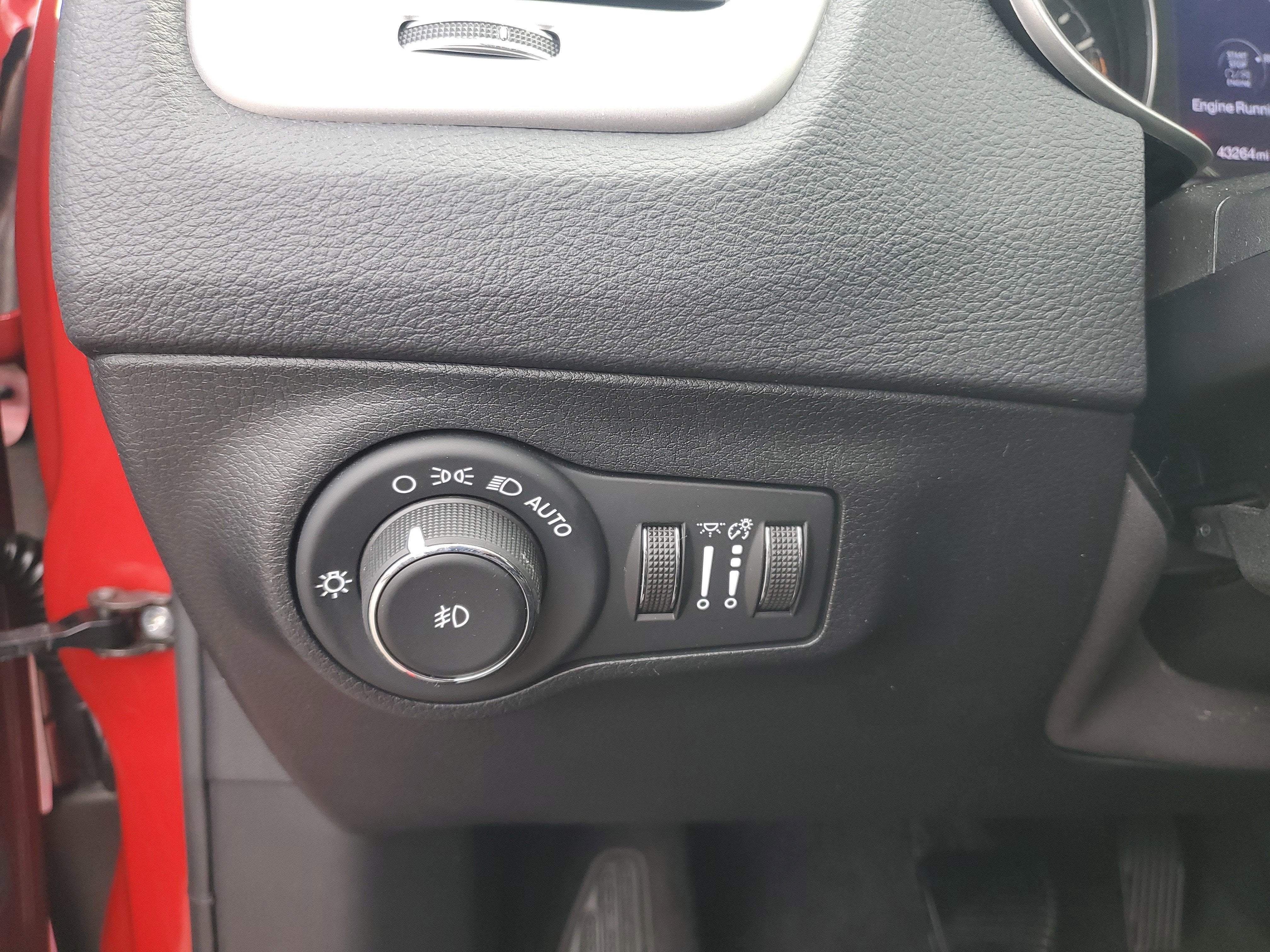 2020 Jeep Compass Latitude w/Sun/Safety Pkg