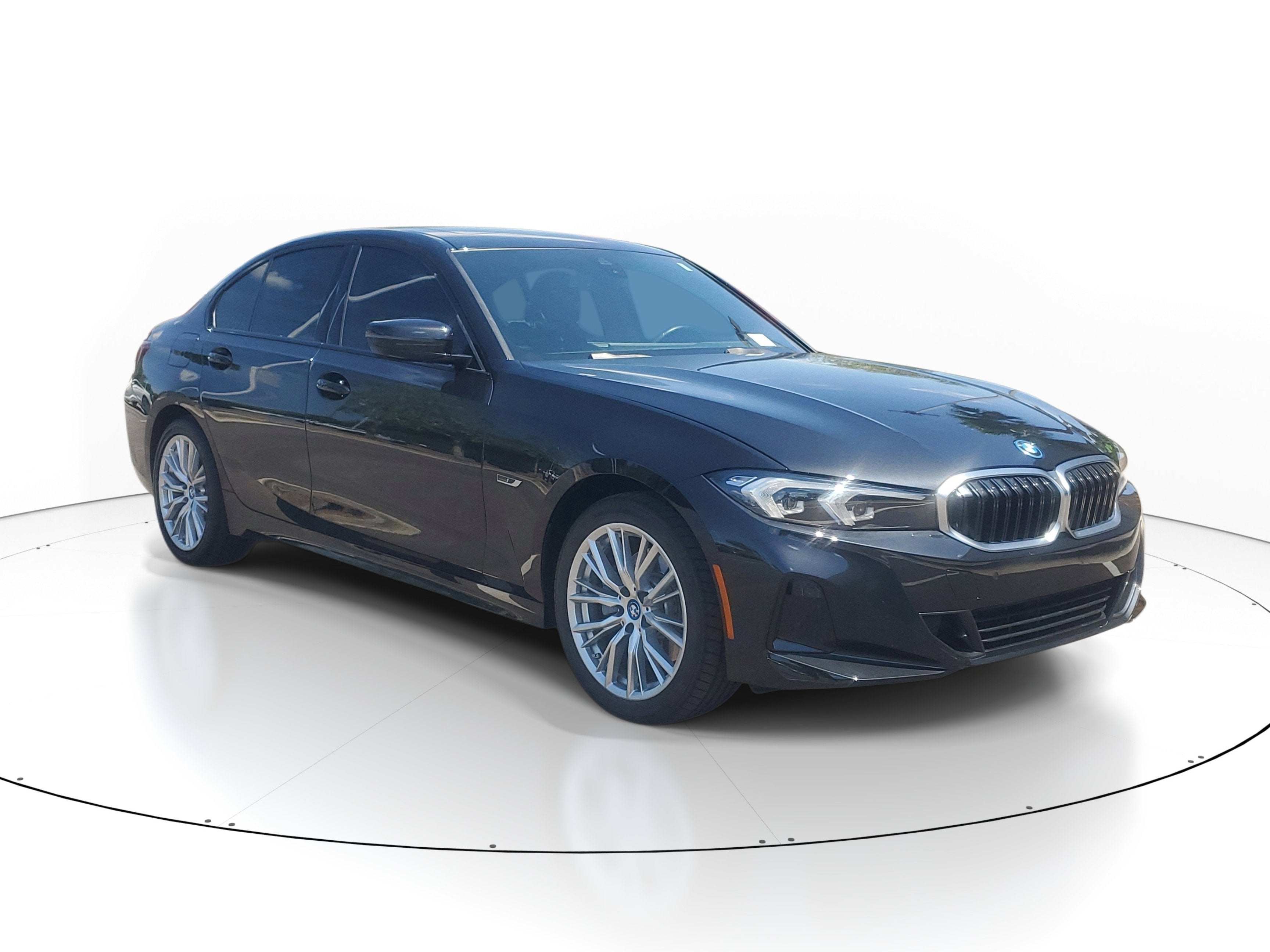 2023 BMW 3 Series 330e