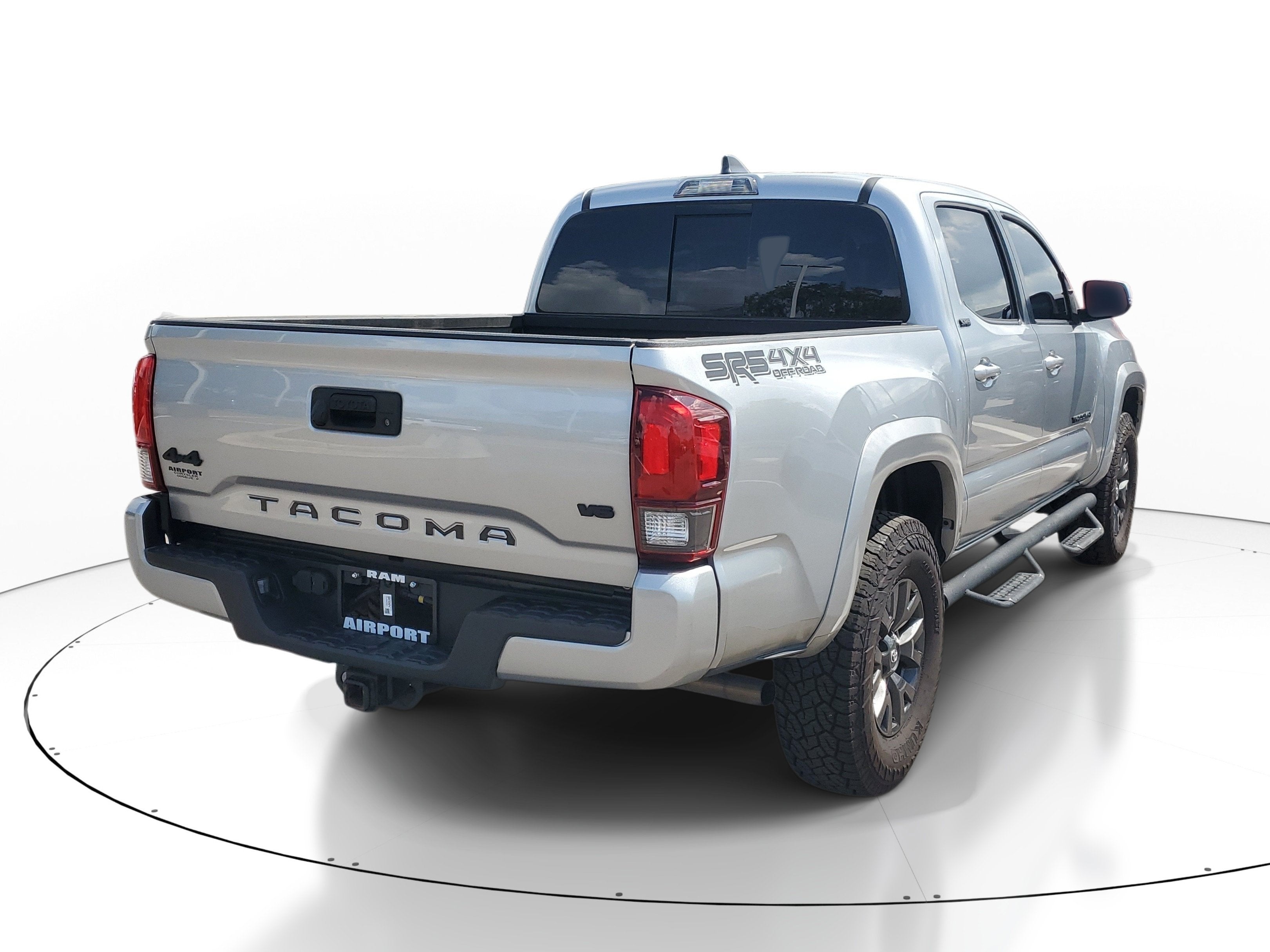 2022 Toyota Tacoma 2WD SR5