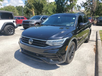 2022 Volkswagen Tiguan SE R-Line Black