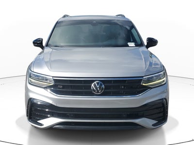 2022 Volkswagen Tiguan SE R-Line Black