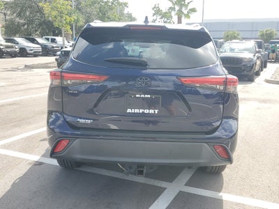2022 Toyota Highlander XLE