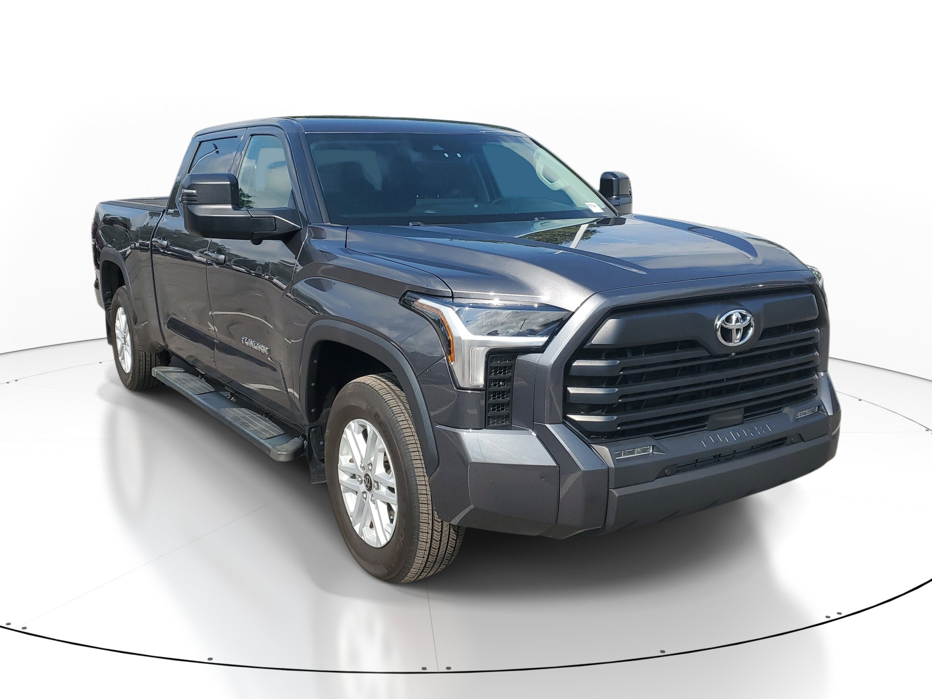 2023 Toyota Tundra 4WD SR5