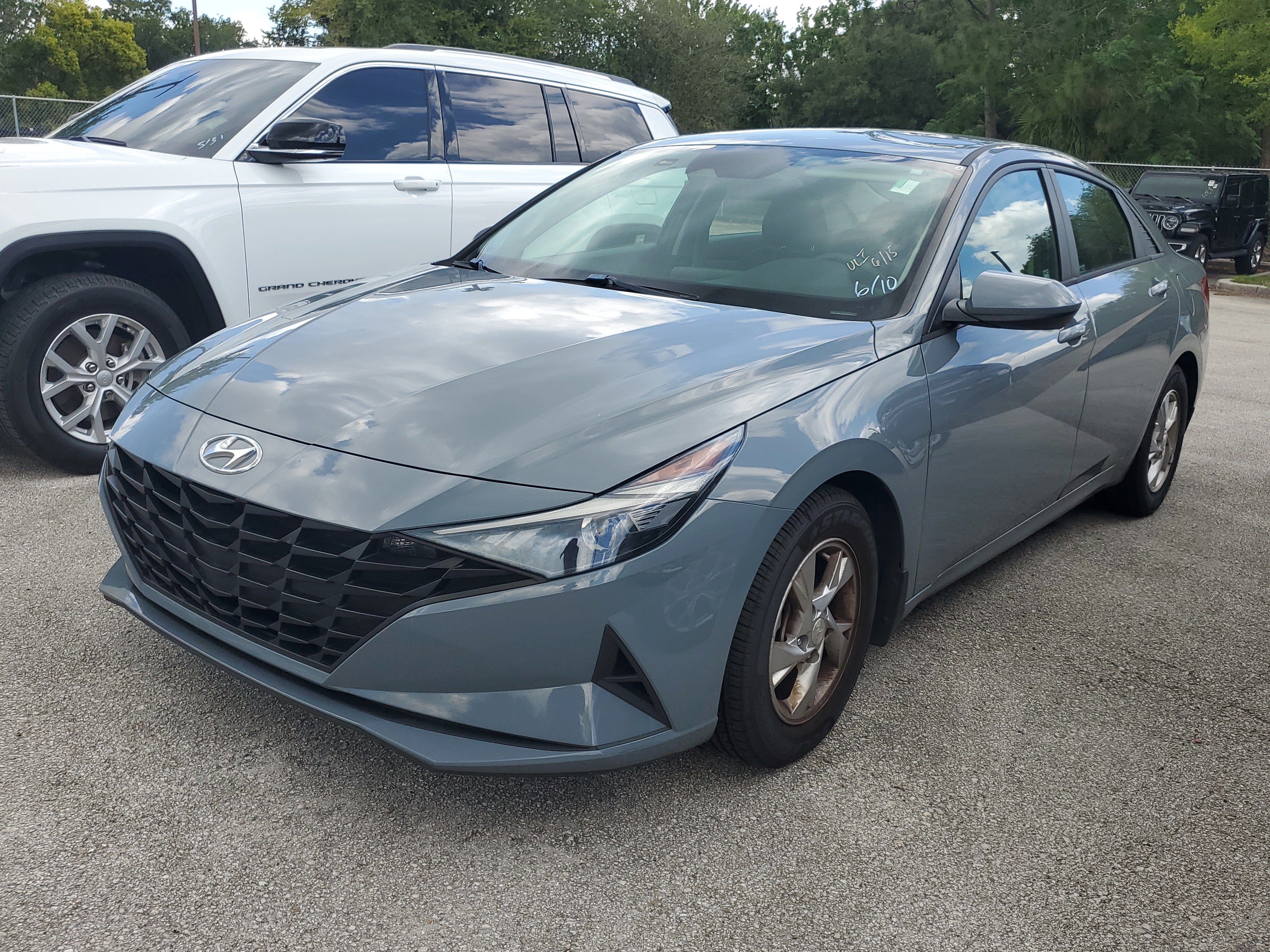 2021 Hyundai Elantra SE