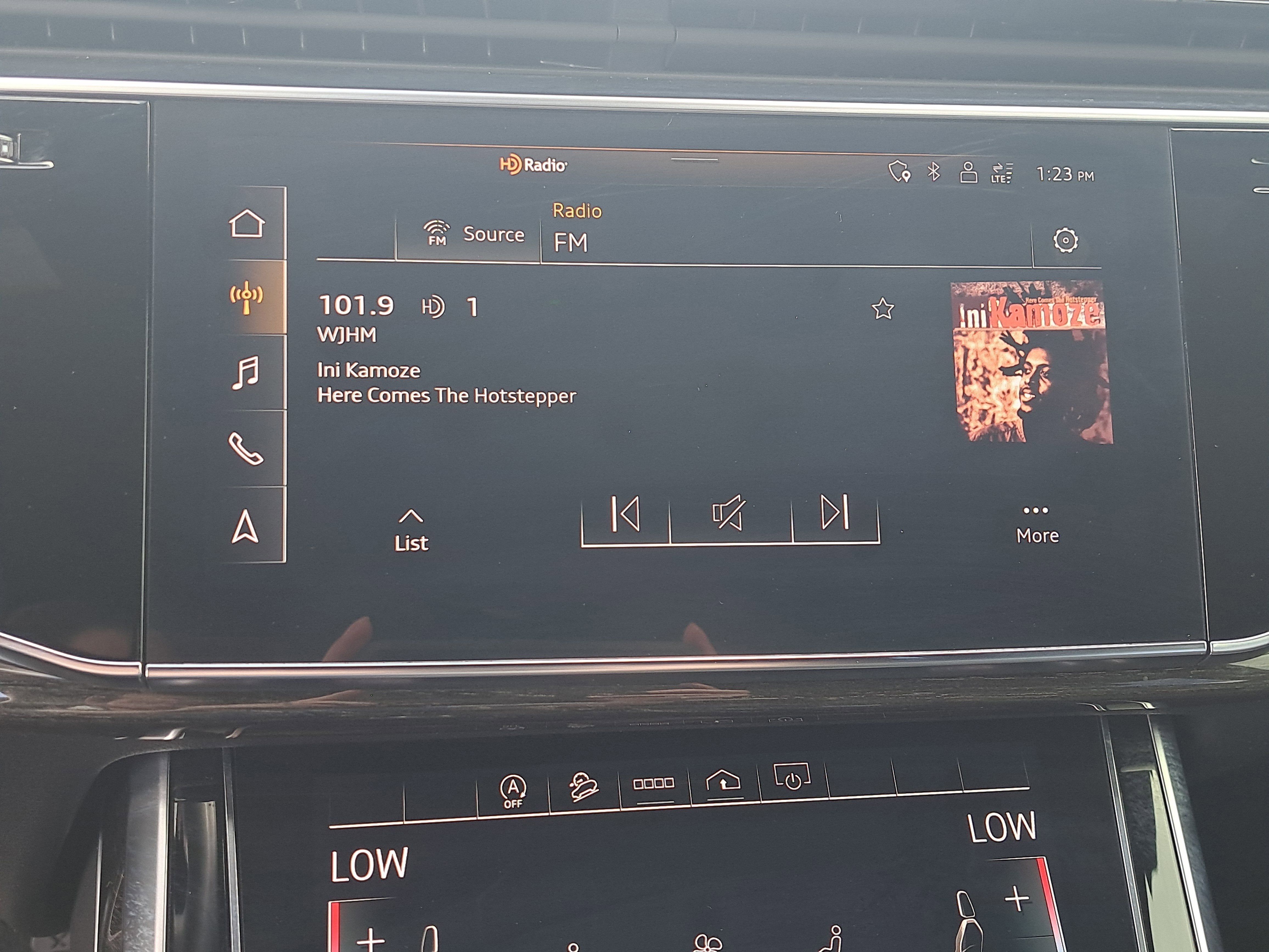 2022 Audi Q7 Premium