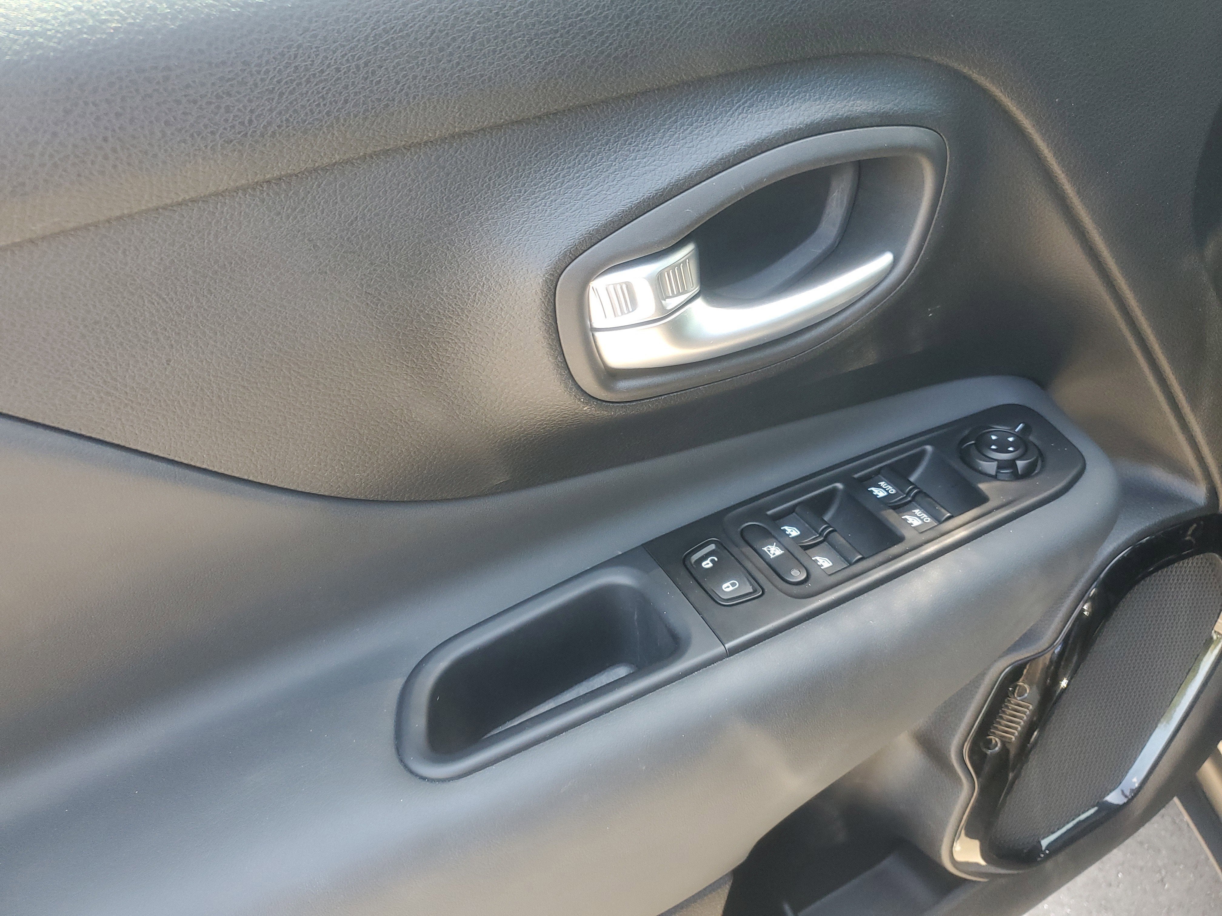 2022 Jeep Renegade Altitude