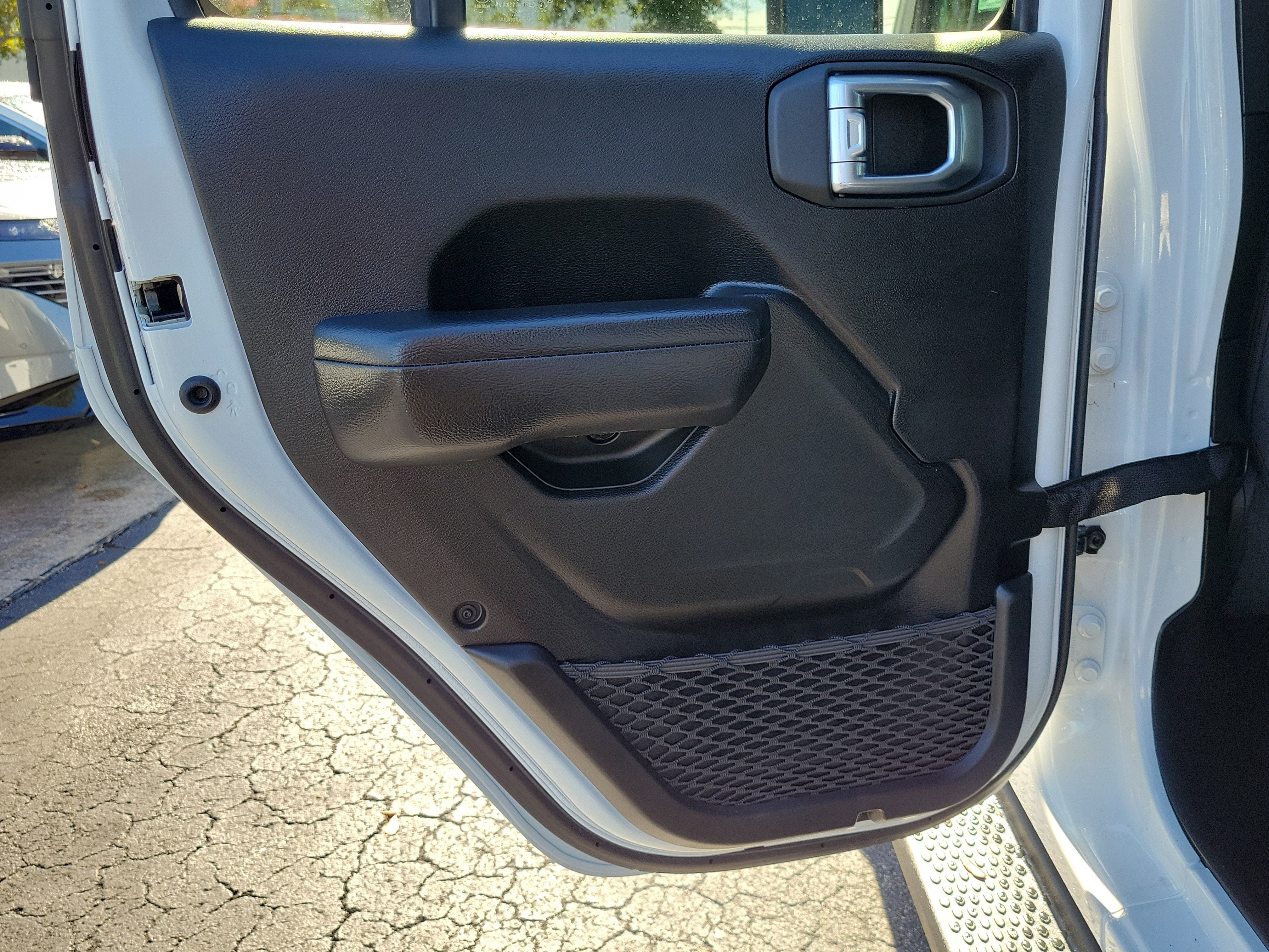 2023 Jeep Wrangler Sport Altitude