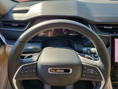 2022 Jeep Grand Cherokee Limited