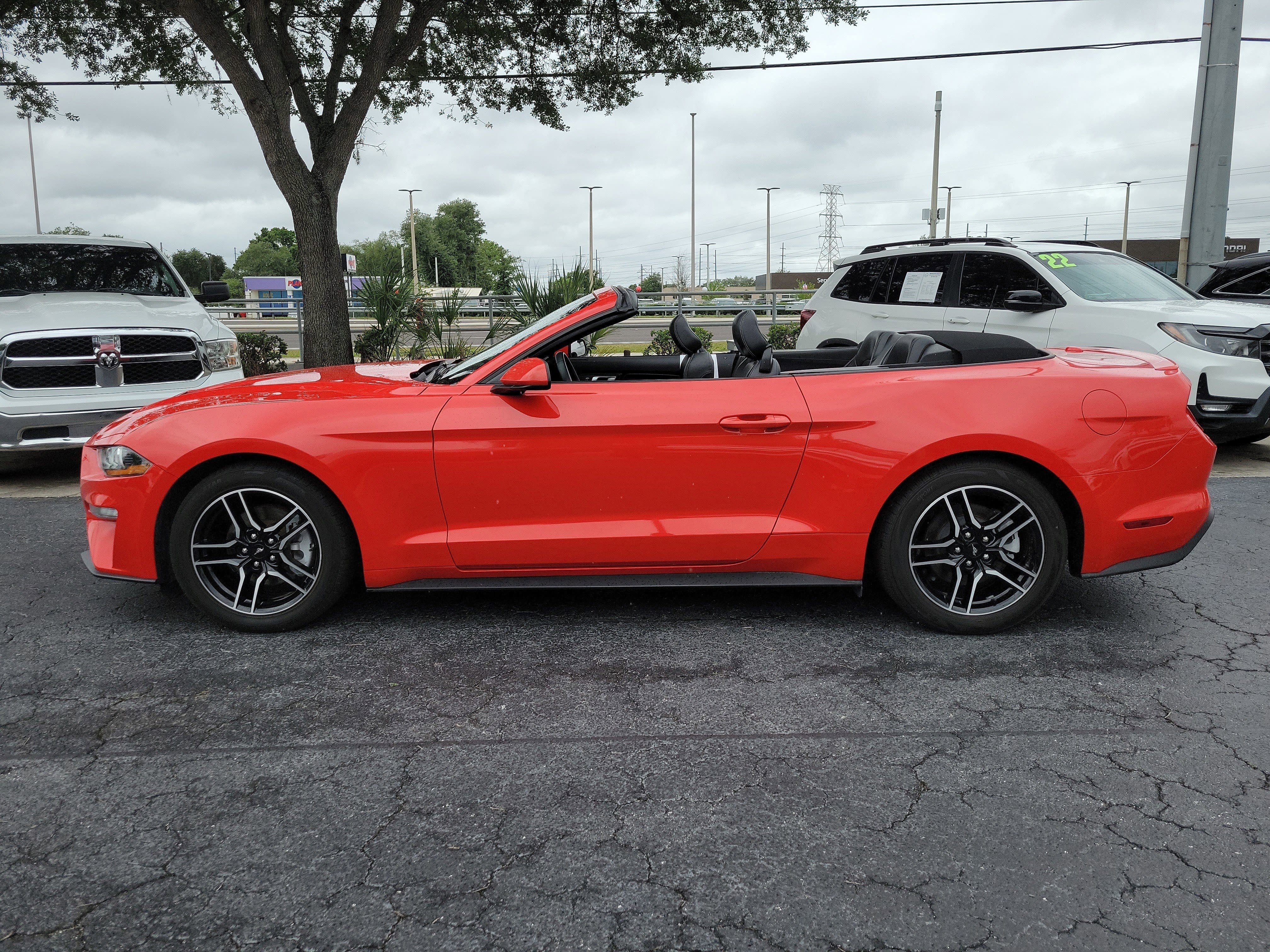 2022 Ford Mustang EcoBoost Premium