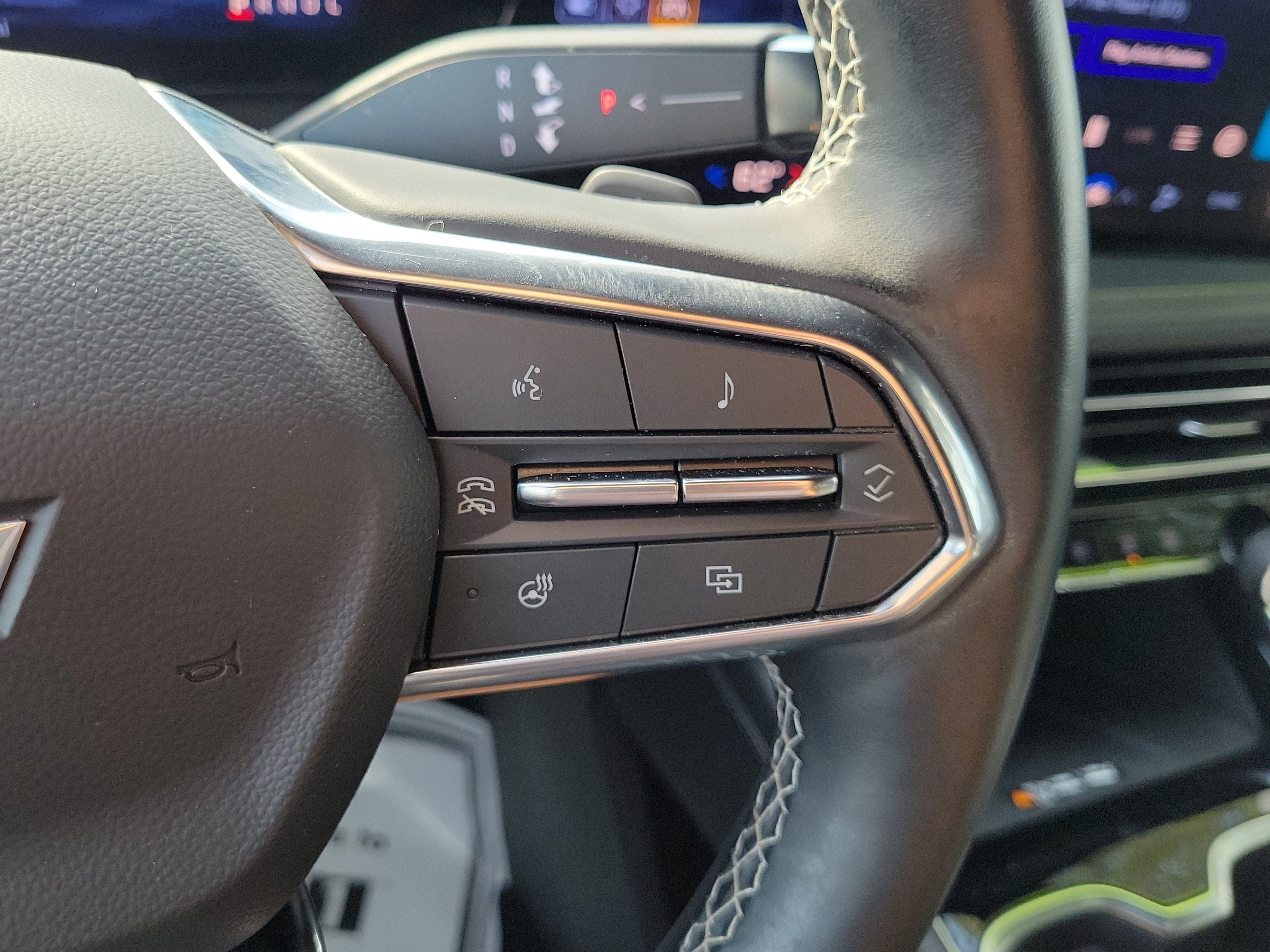 2024 Chevrolet Traverse FWD LT