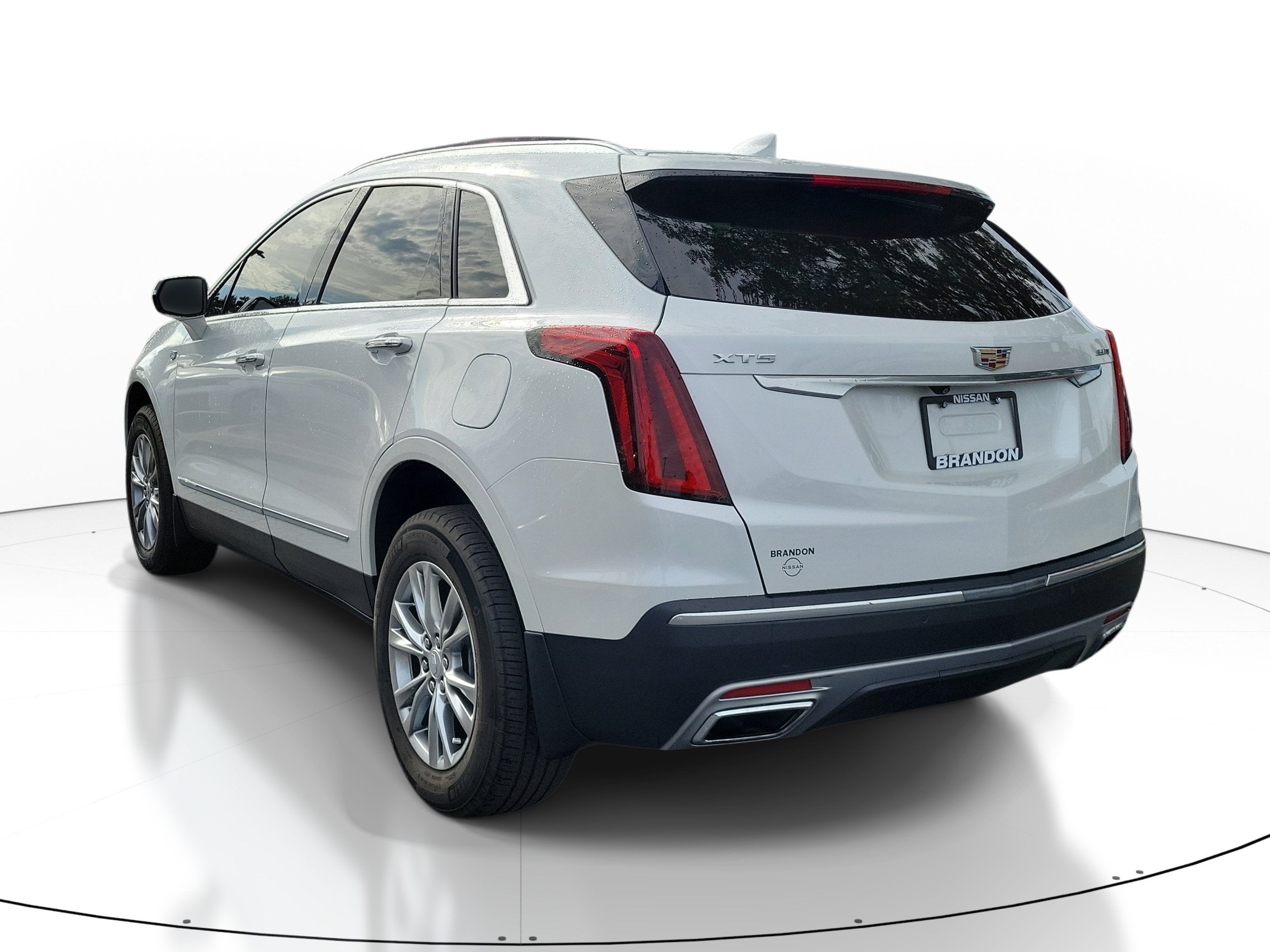 2022 Cadillac XT5 FWD Premium Luxury